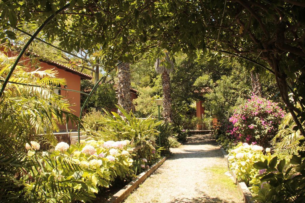 サン・ジョルジョ Le Palme Gardenヴィラ エクステリア 写真